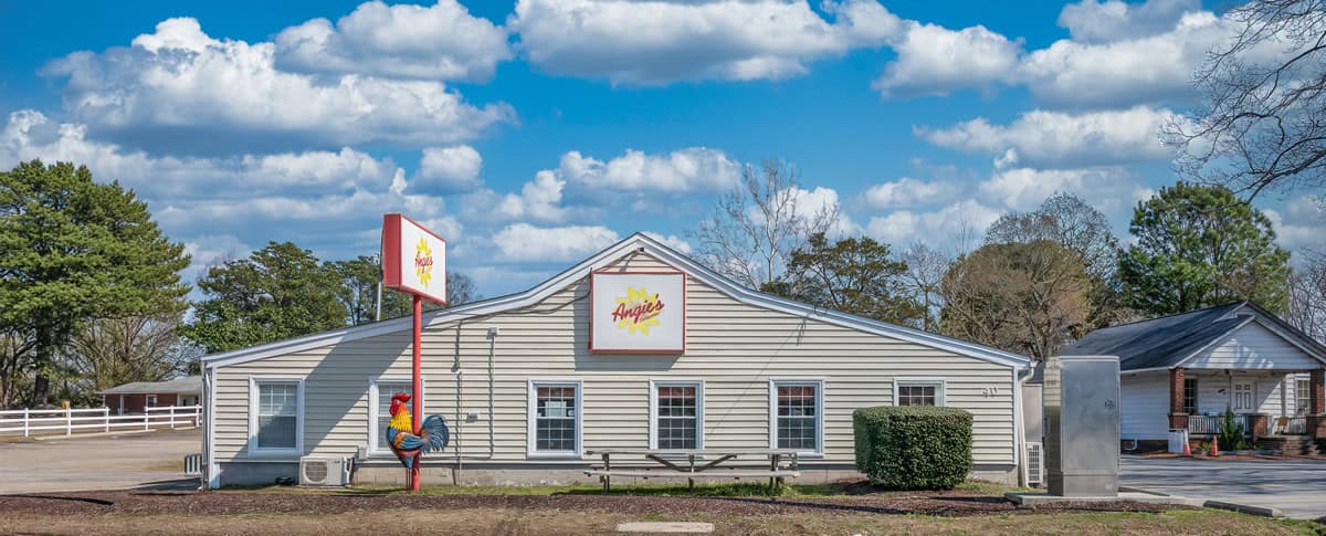 Family Pet Animal Hospital Office Front